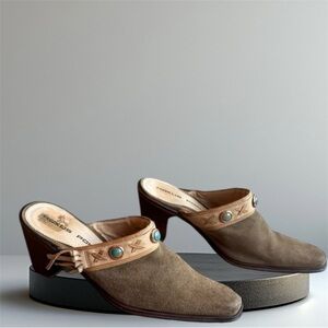 Suede Mules Tan Turquoise Fringe Square Toe Hokus Pokus Sz 7.5